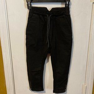 StartUp of Italy youth girls size 10 high waist zipper leg stretch capri pants